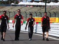 【F1日本GP】初日プラクティス、バトンがトップタイム 画像