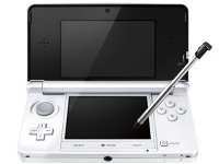 3DS「アイスホワイト」、海外でも話題 画像