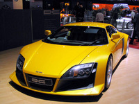 【ジュネーブモーターショー'04速報】インドから世界へ発信!……DCデザイン『GO』 画像