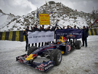 レッドブルF1、今度はヒマラヤを行く…標高5600m 画像