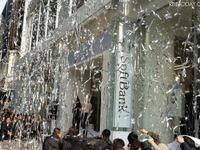 【iPhone 4S】孫社長が表参道に登場 画像