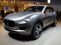 マセラティのSUV、車名は『チンクエポルテ』?! 画像
