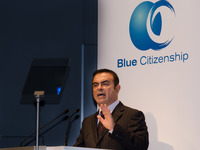 【日産グリーンプログラム16】ゴーン社長「PHVを2015年に発売する」 画像