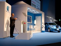 日産、ゴーン社長「異常事態。空洞化になってしまう」…円高最高値更新 画像