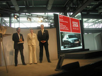 【CeBIT2004】アウディ『A8』に「iF」賞ゴールド 画像
