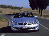 【ジュネーブモーターショー'04写真蔵】2代目メルセデスベンツ『SLK』 画像
