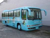 サントリー、工場見学用にEVバスを導入 画像