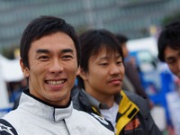 ［モータースポーツジャパン11］佐藤琢磨がSUPER GTマシンをドライブ 画像