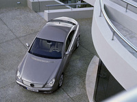 【ジュネーブモーターショー'04写真蔵】メルセデセスベンツ『CLS』…4ドアクーペ 画像