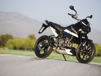 KTM 690DUKE の2012年モデル発表へ 画像