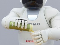 【ホンダ ASIMO 新型発表】自律行動を実現 世界初 画像