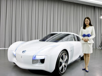 【東京モーターショー11】日産 エスフロー…スポーツカーとEVの融合 画像