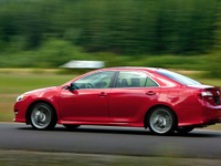 トヨタ伊地知専務、新型 カムリ の米国販売「期待以上のスタート」 画像