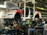 ホンダ、北米工場で生産調整を延長　タイ洪水 画像