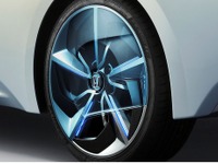 【東京モーターショー11】ホンダ AC-X が表現するまだ見ぬホイールの世界 画像