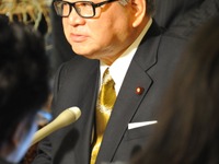 オリンパス損失隠し　閣僚から相次ぐ憂慮発言 画像