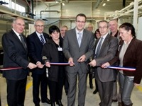 ルノー、EVテストセンターが完成…フランス 画像