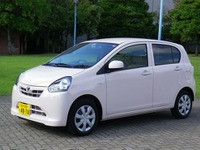 【ダイハツ ミライース 試乗】これが今の時代の低燃費車…松下宏 画像