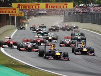 【F1ブラジルGP】ウェーバーの初優勝でシーズン閉幕 画像