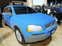 【ニューヨークモーターショー04】ボルボ『XC90レゴ』…何個かな? 画像