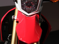 【東京モーターショー11】ホンダ CRF250L、「期待できる」価格 画像
