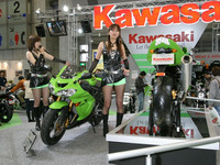【東京モーターサイクルショー04】写真蔵…カワサキブース編 画像