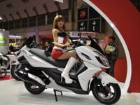 【東京モーターショー11】KYMCO K-XCT 300i 詳細画像 画像