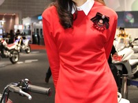 【東京モーターショー11】コンパニオン…ヤマハその2 画像
