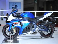 【東京モーターショー11】スズキ GSX-R1000 詳細画像 画像