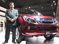 【東京モーターショー11】いすゞ D-MAX…ステイタス性あるピックアップトラック 画像