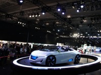 【東京モーターショー11】来場者、前回開催の60万人を超える 画像