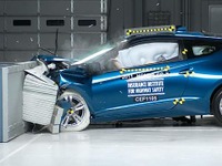 【IIHS衝突安全】ホンダ CR-Z に最高評価 画像