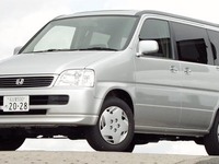 『モバイル@ステップワゴン』250万円で始めるカーモバイル生活 画像