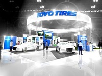 【東京オートサロン12】TOYOとNITTO、電力消費を大幅低減したブースを出展 画像