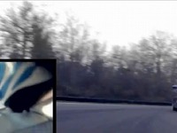 ［動画］世界最速のクリスマスカード、BMW M5 で描く 画像