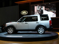 【ニューヨークモーターショー04】写真蔵…ランドローバー『ディスカバリ−3/LR3』 画像