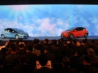 【新聞ウォッチ】トヨタ、震災の年の仕事納めに「復興の星」デビュー 画像