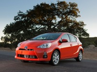 【デトロイトモーターショー12】トヨタ アクア、北米デビュー…価格と燃費で圧倒 画像