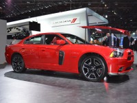 【デトロイトモーターショー12】ダッジ チャージャー に590psのレッドライン 画像