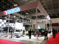 【東京オートサロン12】スズキのプッシュは特別な スイフト とエコカー 画像