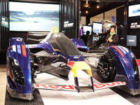 【東京オートサロン12】レッドブルが設計した400km-hオーバーマシン 画像