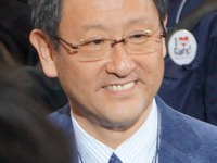 【東京オートサロン12】豊田社長がサプライズで登場 画像