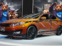 【デトロイトモーターショー12】キア、NBAスター選手とコラボ 画像