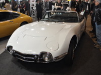 【東京オートサロン12】ユーノス ロードスター が 2000GT に大変身 画像