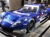 【東京オートサロン12】SUPER GT 詳細画像…日産 GT-R vs ホンダ HSV-010 画像