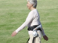 ホンダ、絆プロジェクトに参加---リズム歩行アシストなど提供 画像