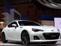 スバル富士重、通期純利益を410億円に上方修正 画像