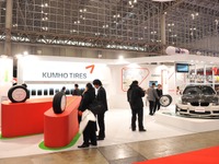 【東京オートサロン12】クムホタイヤ 詳細画像 画像