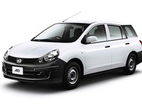 日産 ウイングロード など、ブレーキ踏まなくてもブレーキ 画像