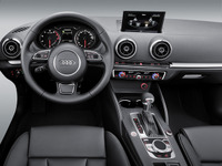 アウディ A3 新型、独CeBITで公開へ 画像